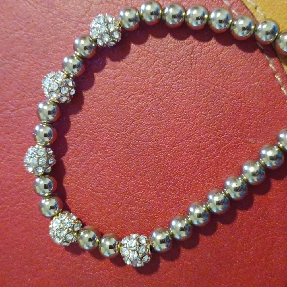 MK Bracelet - Picture 5 of 6